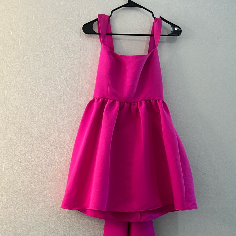 Beautiful fuschia bow mini dress